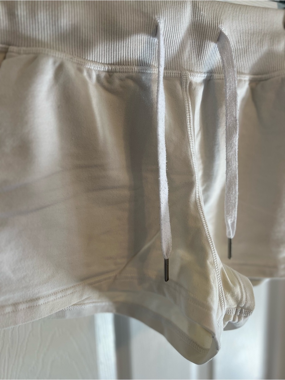 Lululemon Loop Back Short (2”) - Picture 2 of 7
